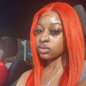 Meet your Posher, Kayloni